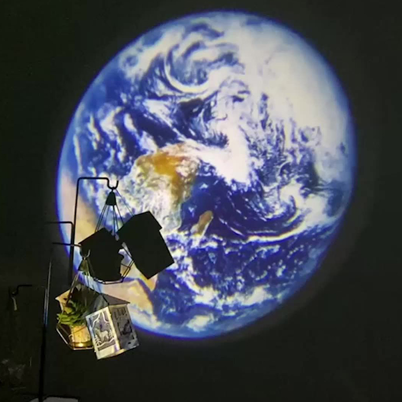 Aurora Moon Galaxy Projection  - Night Light Projector Stars のレビューと価格