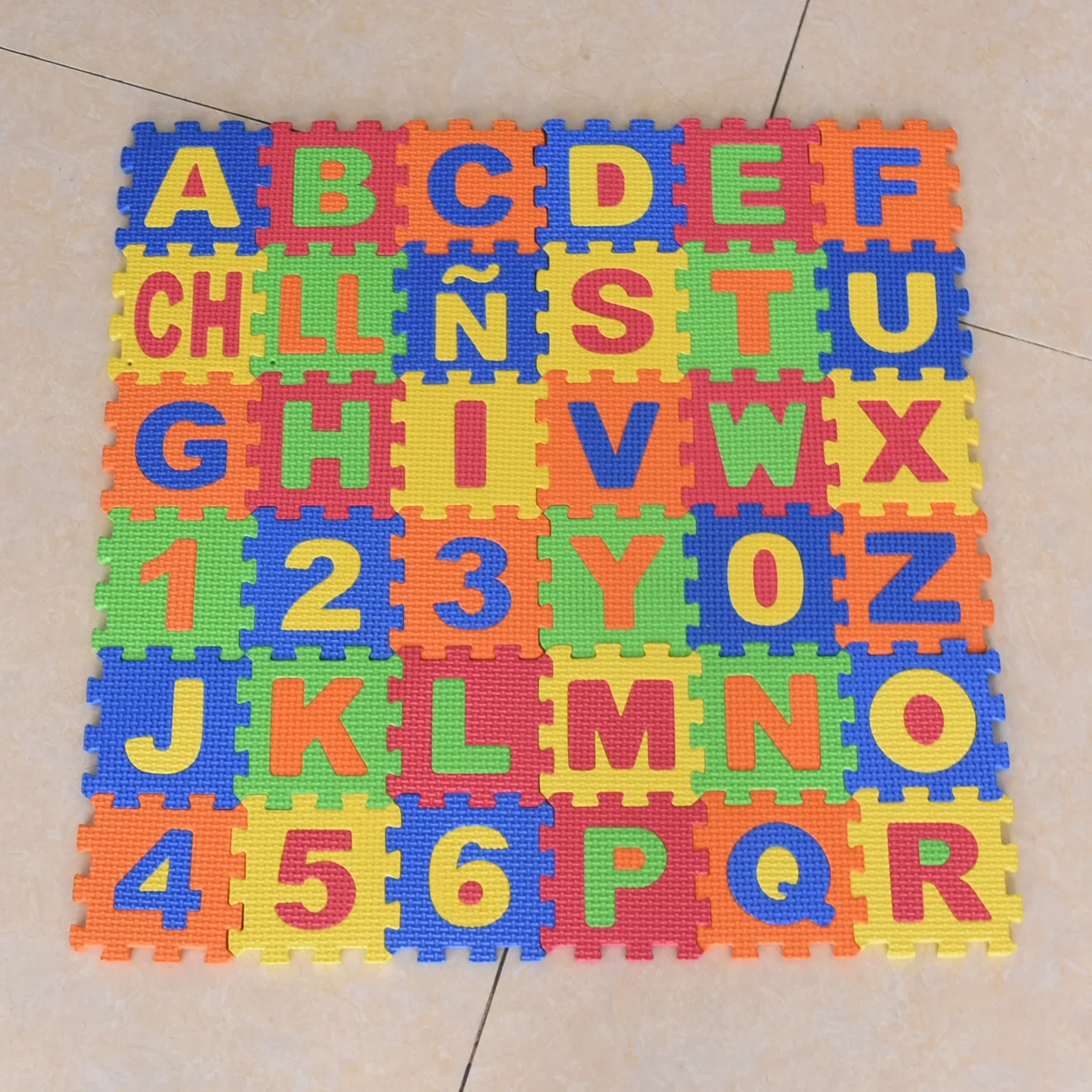 Play Mats 36pcs 9cm Number Alp - Baby Nursery Cushion のレビューと価格