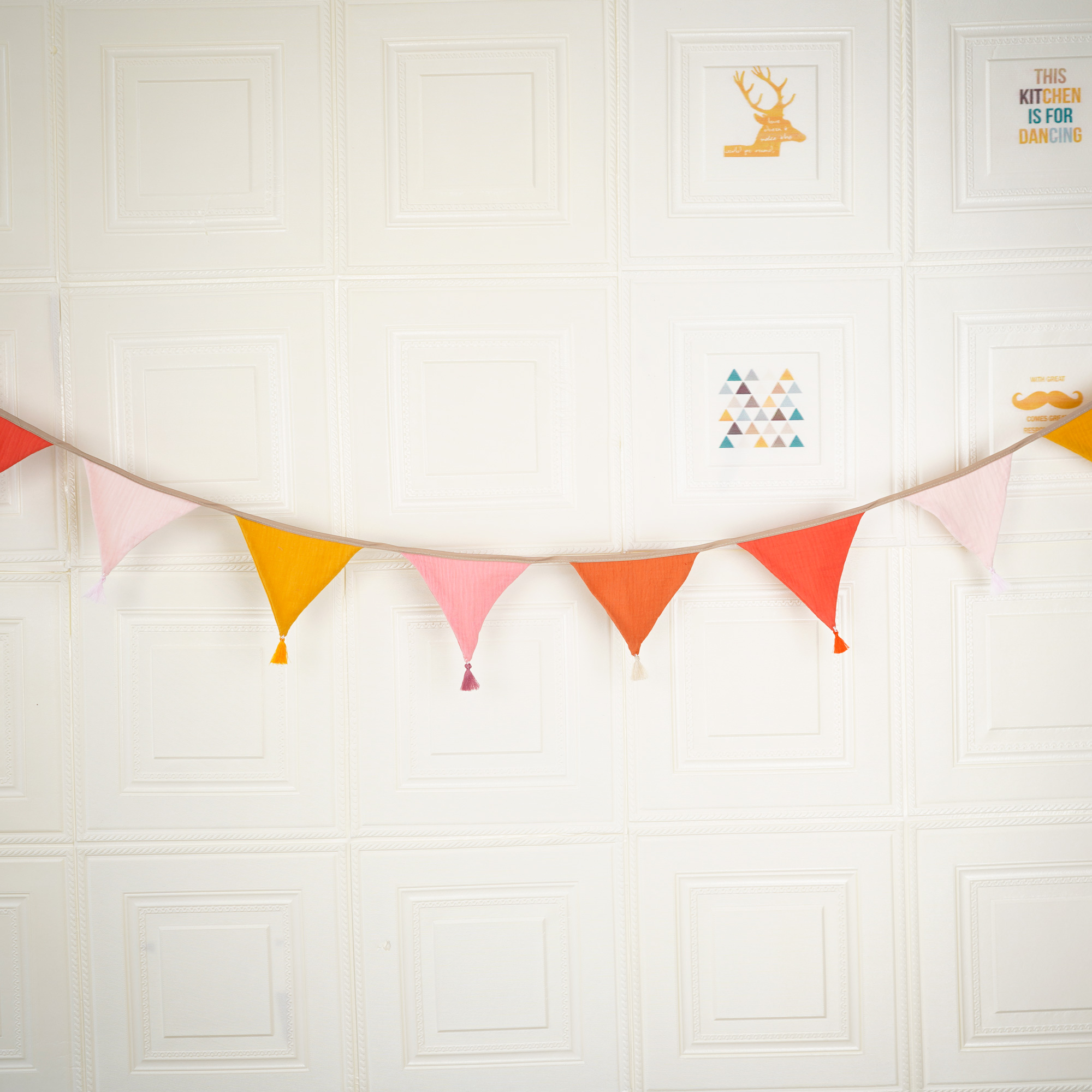 2.6M/8.5FT Nursery Candy Fabri - Baby Nursery Garland のレビューと価格