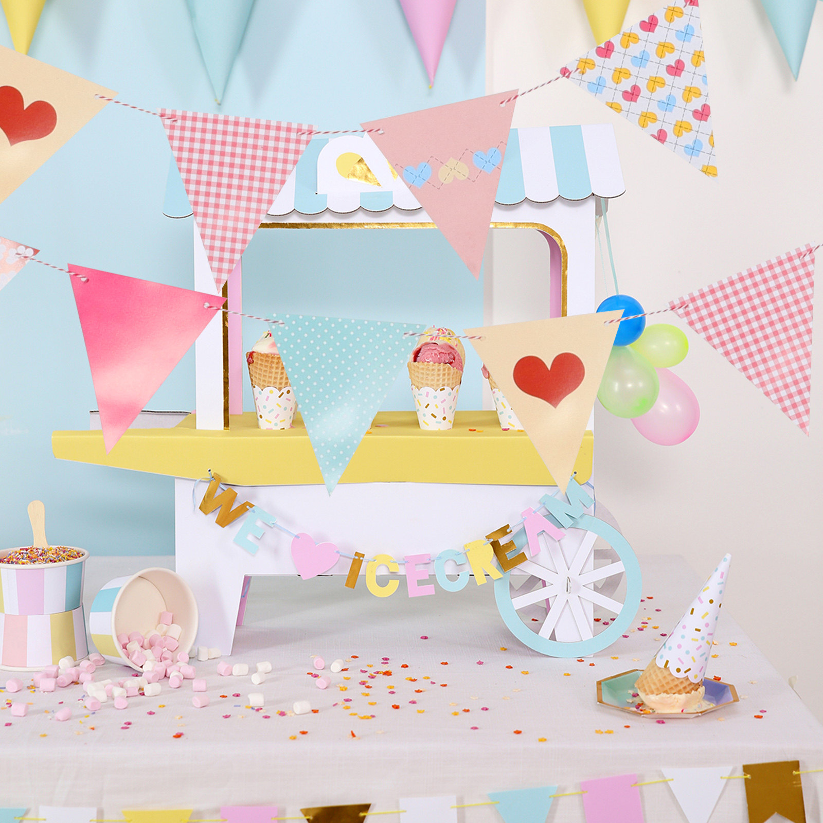 Easy Install Triangle Paper Bu - Baby Nursery Garland のレビューと価格