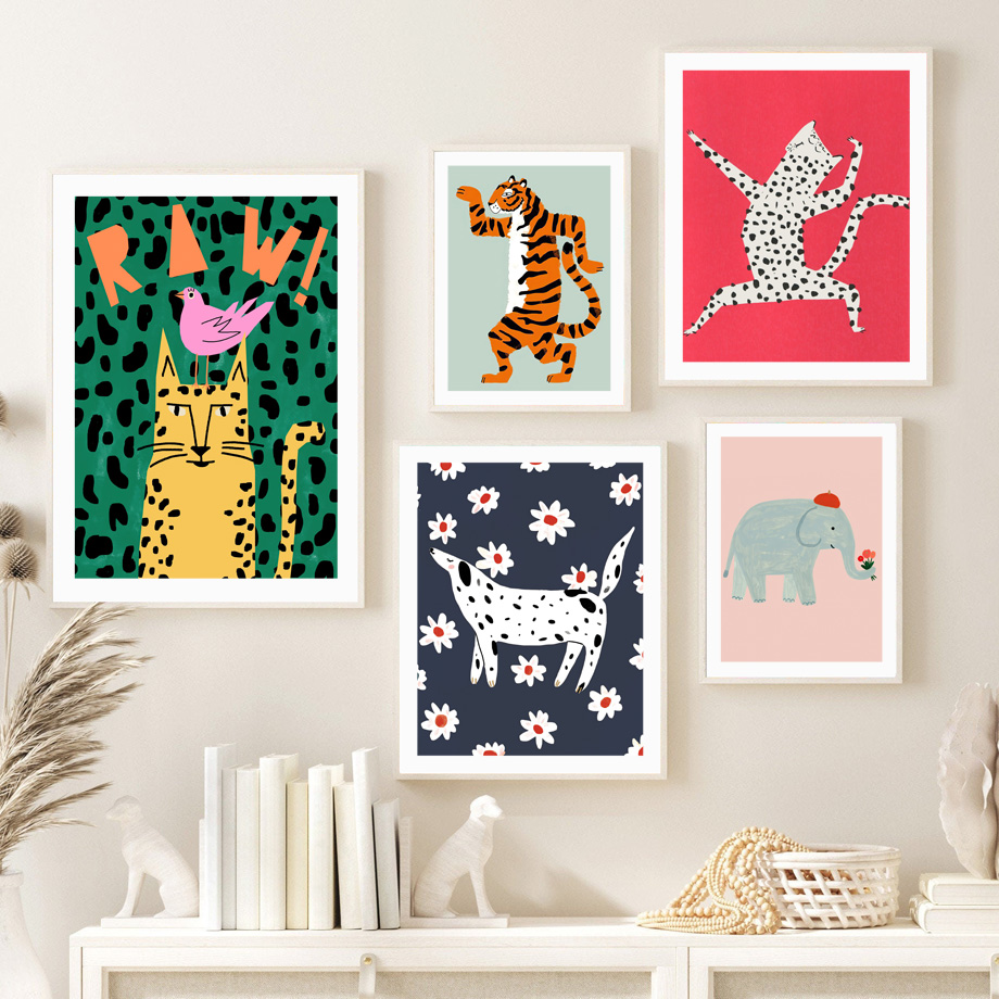 Whimsical Animal Nursery Wall  - Baby Nursery Colors のレビューと価格