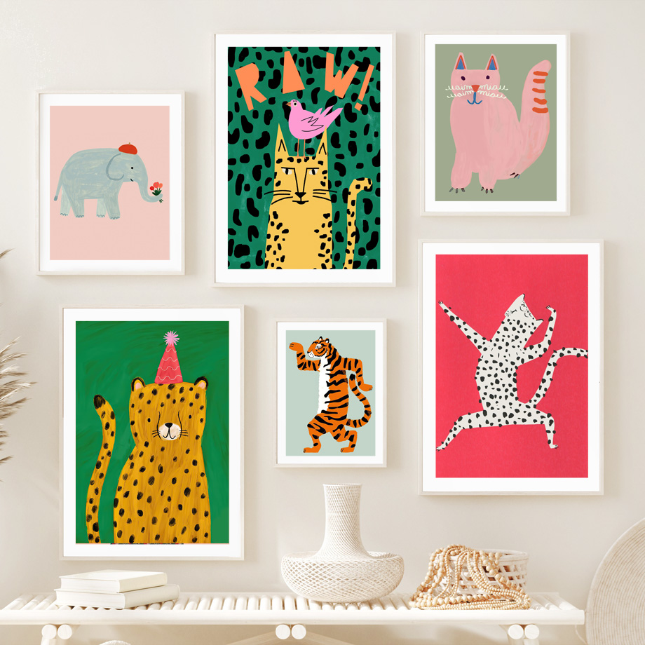 Whimsical Animal Nursery Wall  - Baby Nursery Colors のレビューと価格