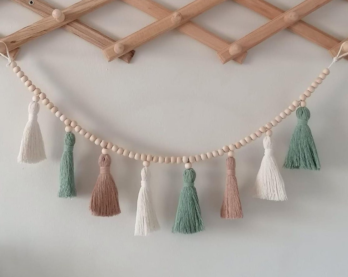 Tassel Macrame Garland , Boho  - Baby Nursery Garland のレビューと価格